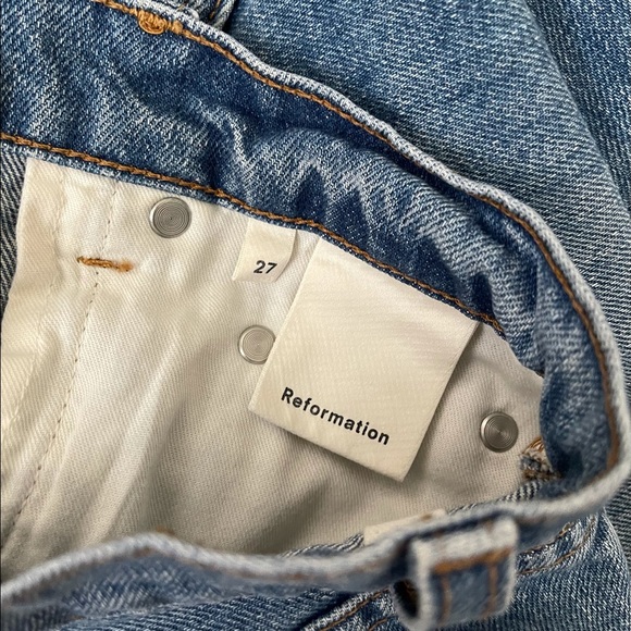 Reformation High Rise Straight Jean 27 - Picture 4 of 4